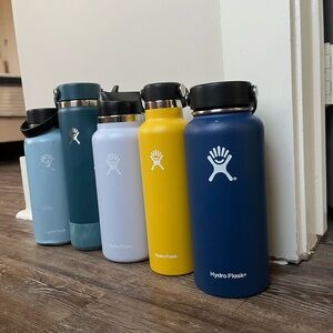 Hydro Flask bundle yellow light dark blue turquoise periwinkle 22oz 32oz